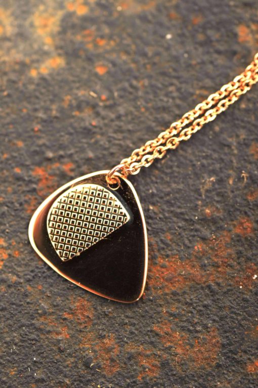 Plectre collier OR3 scaled